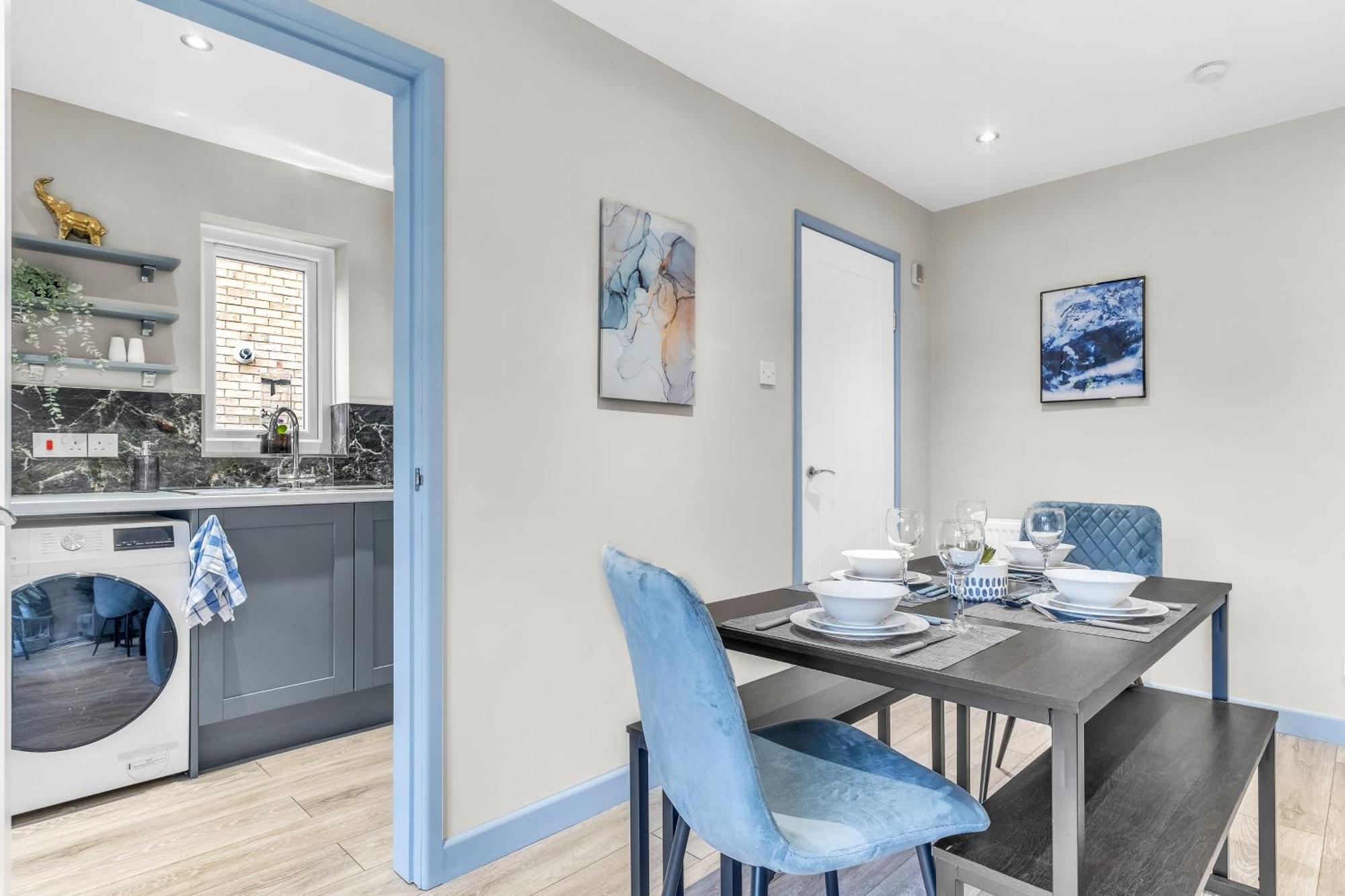 Mk 2-Bedroom Contractor'S Gem, 5 Beds, Sleeps 6, Free Parking Milton Keynes Ngoại thất bức ảnh